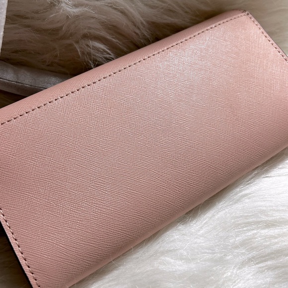 MICHAEL KORS Pink Jet Set Crossbody Wallet NWT - Picture 11 of 11